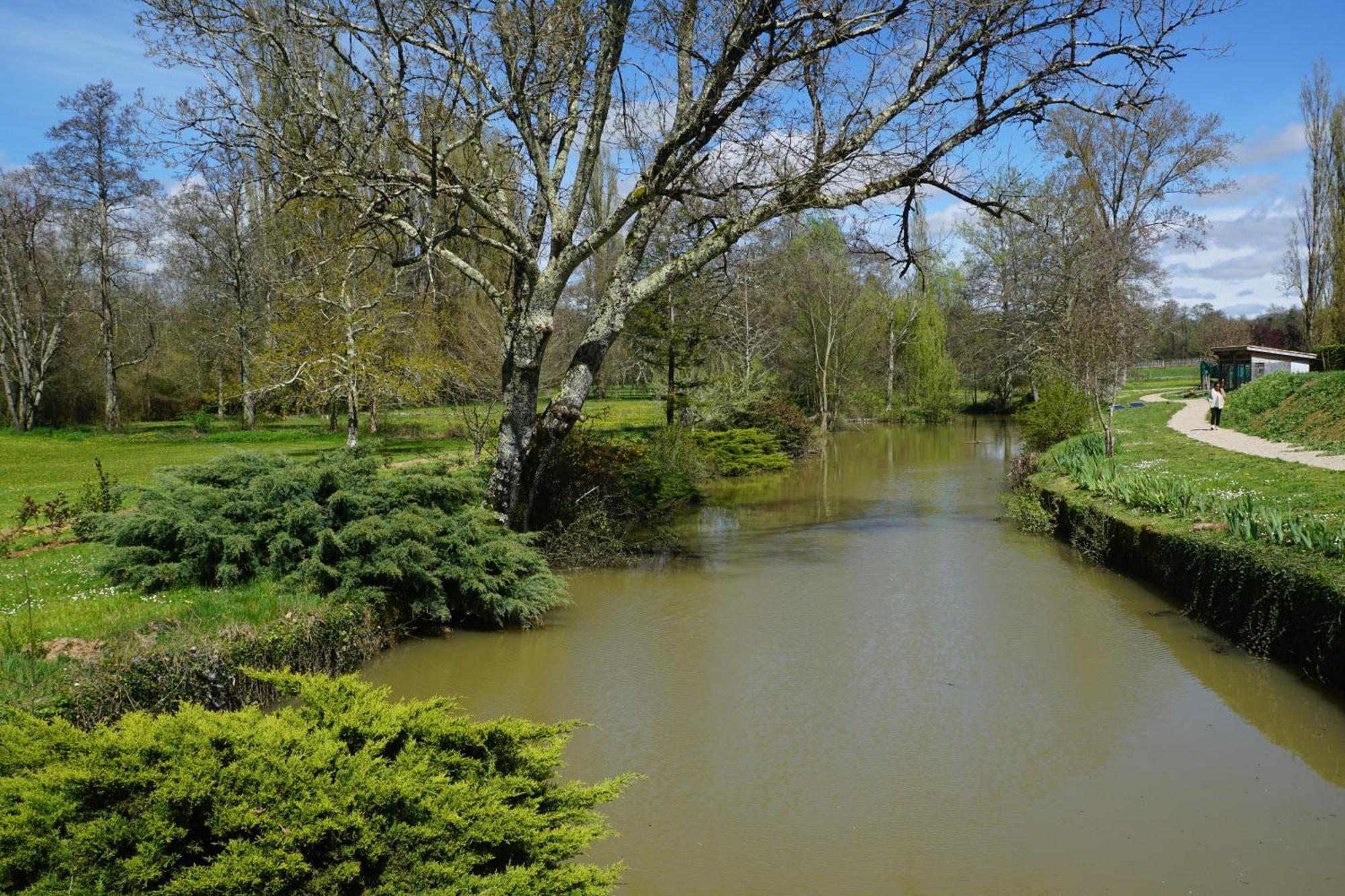 Moulin Notre Dame Hotel Saint-Genès-de-Castillon Екстериор снимка